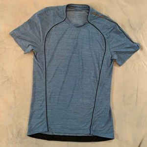 Lululemon t-shirt